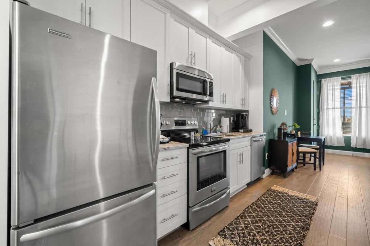 New! Sangria Suite - Upscale Ybor City Studio, Right On 7Th Ave Tampa Eksteriør billede